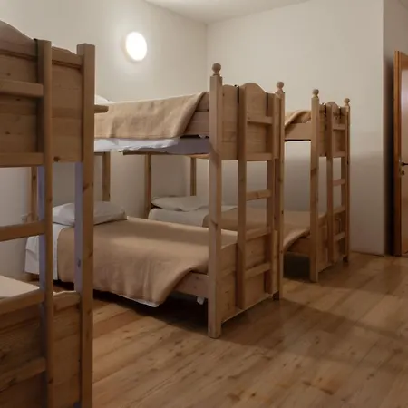 Imperina Hostel Zenich